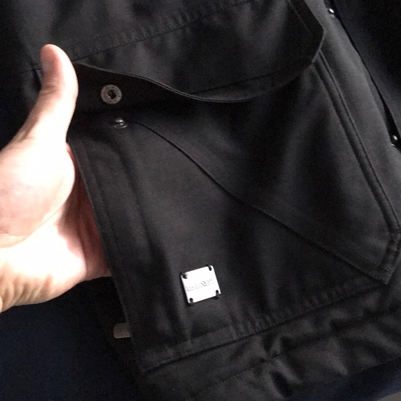 Winter parka with fur hood - Picture 4 of 9